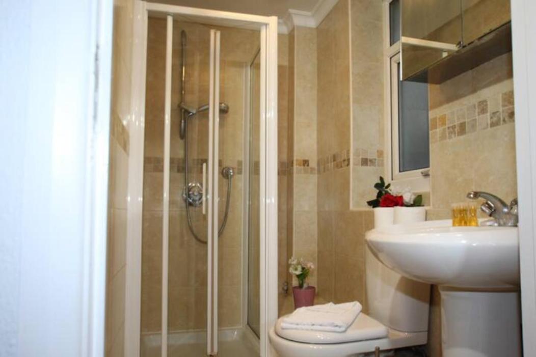 Apartasuites London Emerald エクステリア 写真