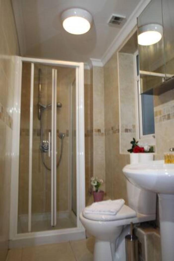 Apartasuites London Emerald エクステリア 写真
