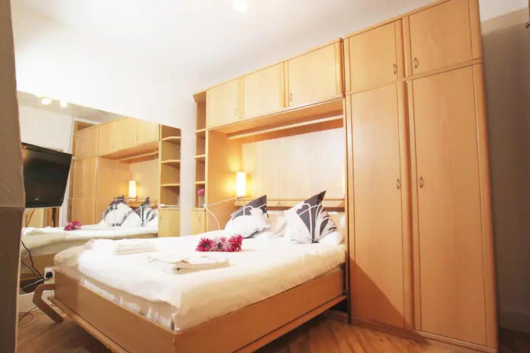 Apartasuites London Emerald エクステリア 写真