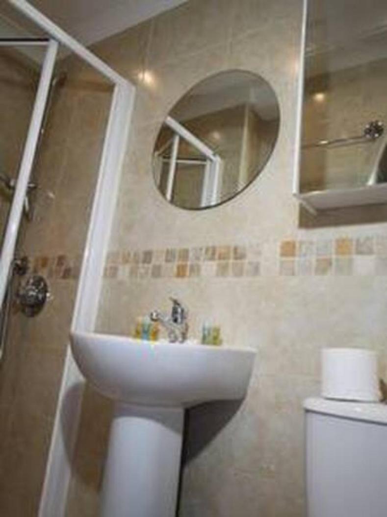Apartasuites London Emerald エクステリア 写真